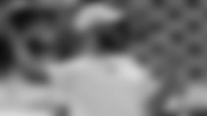 Mailbag-Sign-Another-Backup-QB-hero