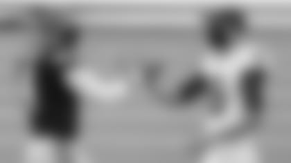 Mailbag-What-If-LA-Or-Detroit-Had-Called-Cowboys-hero