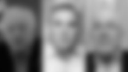 Still-4-3-Scheme-&-Drafting-QBs-Among-Hot-Topics-hero