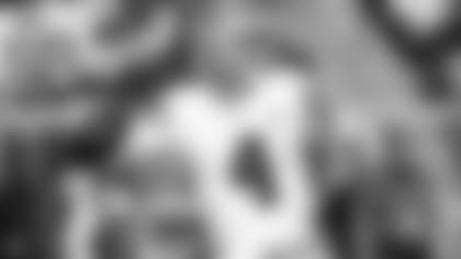 Mailbag--Stretching-the-field-with-‘Texas-Coast-hero