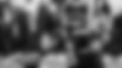 Mailbag-Keys-To-Defending-Russell-Wilson-hero