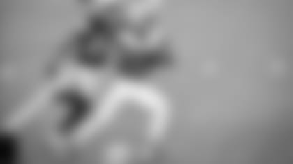 CeeDee-Lamb-Turning-Heads-Early-On-In-Practice-hero