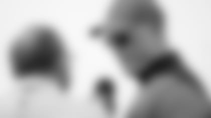 Jones-New-Deals-Might-Have-To-Wait-Past-Oxnard-hero