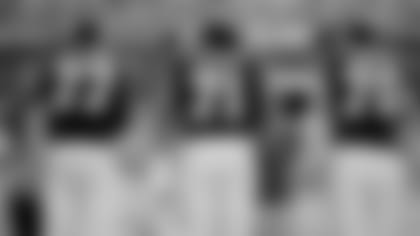 After-Coaching-Switch-Cowboys-OL-Back-To-Work-hero