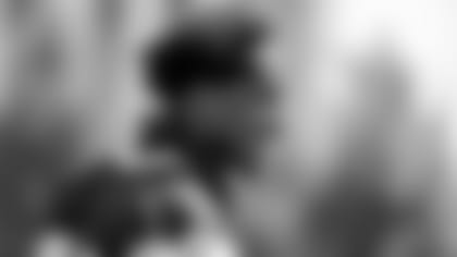 NEW-How-Taco-Charlton-Finds-Inspiration-From-DeMarcus-Lawrences-4-Year-Rise-hero