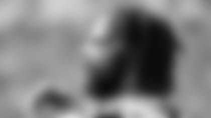 Cowboys-Trade-Day-3-Pick-For-Michael-Bennett-hero