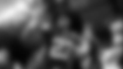 Cowboys-sign-ex-USFL-standout-to-training-camp-roster-hero