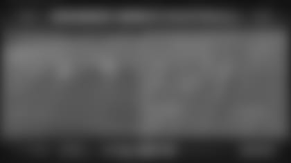 Tony Pollard springs loose for massive 46-yard scamper into red zone