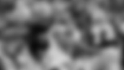 Grades-For-Tyron-Smith-Are-Pretty-Darn-Great-hero