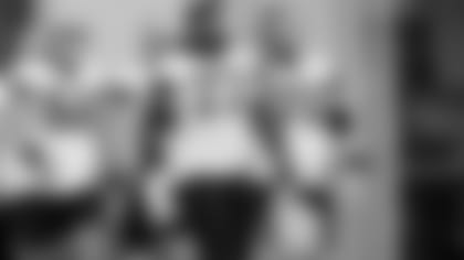 Mailbag-Level-Of-Concern-About-The-O-Line-hero