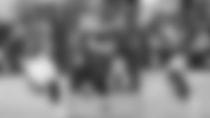 All-Opponent--49ers,-Bucs-&-Broncos-Lead-The-Way-hero