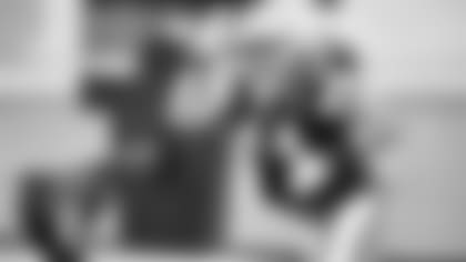 Mailbag-Trying-Out-Some-Younger-LBs--hero