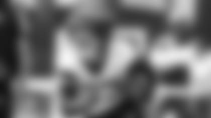 Dowdle,-now-fully-healthy,-aiming-to-win-RB2-spot-hero