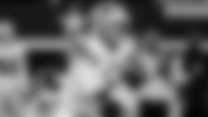 Cowboys-Still-Find-QBs-Without-Big-Investment-hero