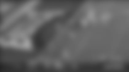 Prescott's third TD pass is easy pitch-and-catch with Schultz