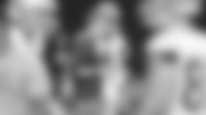 Mailbag-Moores-OC-Debut-Is-McCoy-An-Option-hero