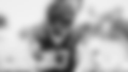 Damone-Clark--NFL-game-has-‘slowed-down-a-ton’,-primed-for-big-year-in-2023-hero