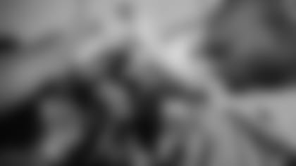 Season-On-The-Brink-To-1st-Place-Its-Possible-hero