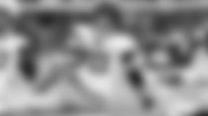 Nick-at-Nite--All-it-takes-is-one-guy-hero