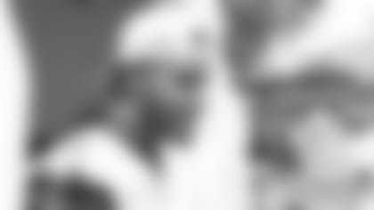 6-Dak-Topics-No-1-WR-Zeke-Improving-More-hero