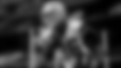 Mailbag-Rookie-Standouts-Sorting-Out-O-Line-hero