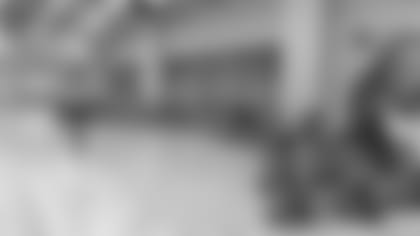 Dallas-Cowboys-Cheerleaders-Making-the-Team-Episode-Eight-Here-Comes-Kitty-hero