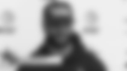 12_16_Dak%20Prescott_LR.mp4