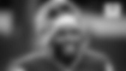 CowBuzz-Ex-Teammates-Wish-Dez-Bryant-Well-hero