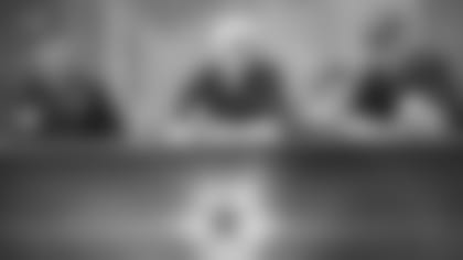 Jones-on-Zekes-Absence-Business-as-Usual-hero