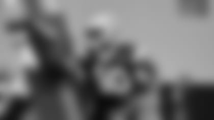 DeMarcus-Lawrence-Not-Worried-About-Shoulder-hero