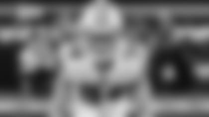 Mailbag--Could-Davis-Be-The-Answer-At-Running-Back-hero