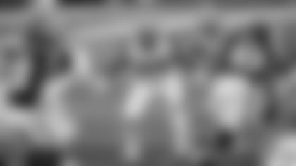 Cowboys-Still-Piecing-The-O-Line-Together-hero