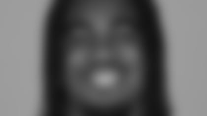 Devante_Bond-HS22