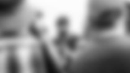 Spagnola--Finally-Deciding-To-Belly-Up-To-Barr-hero