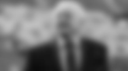 D-Law-Contract-Among-Topics-Jerry-Addressed-hero