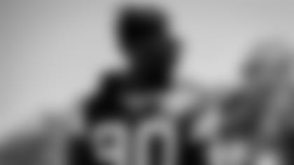 DeMarcus-Lawrence-On-Track-For-Season-Opener-hero