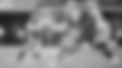 Scouts-Eye-Big-Blocks-Defensive-Grades-More-hero