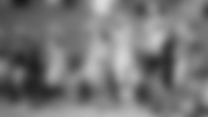 Mick-Shots-A-Big-Spin-Around-Training-Camp-hero