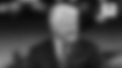 CowBuzz-Jimmys-Support-Coach-O-to-Sandler-hero