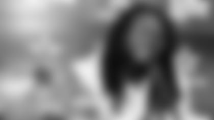 Jaylon-Smith-Gets-5-Year-64-Million-Extension-hero