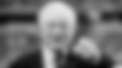 Cowboys-Open-to-‘Aggressive’-2023-Free-Agency-hero