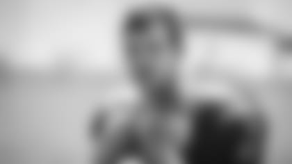 Gilbert-Not-'Trying-To-Be-Dak'-With-First-Team-hero