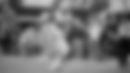 GameDayCentral-Week3MIA-center4