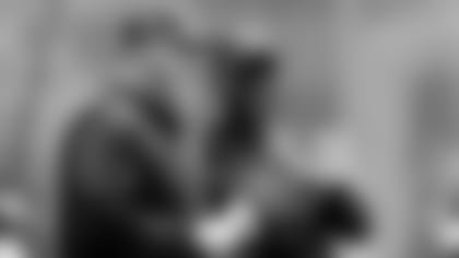 Mailbag-Real-Trade-Expectations-O-Line-Rotation-hero