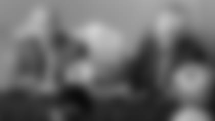 Mailbag-The-Cost-Of-Moving-Up-In-The-Draft-hero