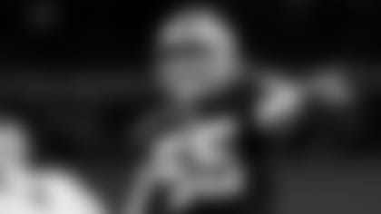 What’s the medical status for Leighton Vander Esch?