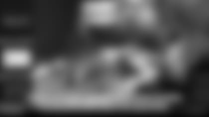 3_21_Players%20Lounge_Cowbite%20.mp4