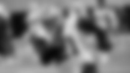 Low-Carry-Totals-Let-Elliott-Himself-Explain-hero