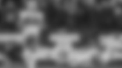 AP_111218047392-2