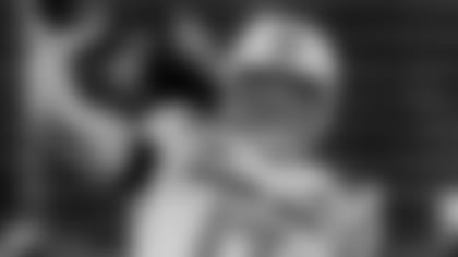 AP_JoshAllen_ButchDill-2.jpg